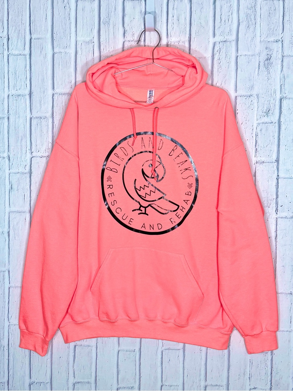 🦜 Birds & Beaks Rescue Rehab Coral Graphic Hoodie XL NWOT